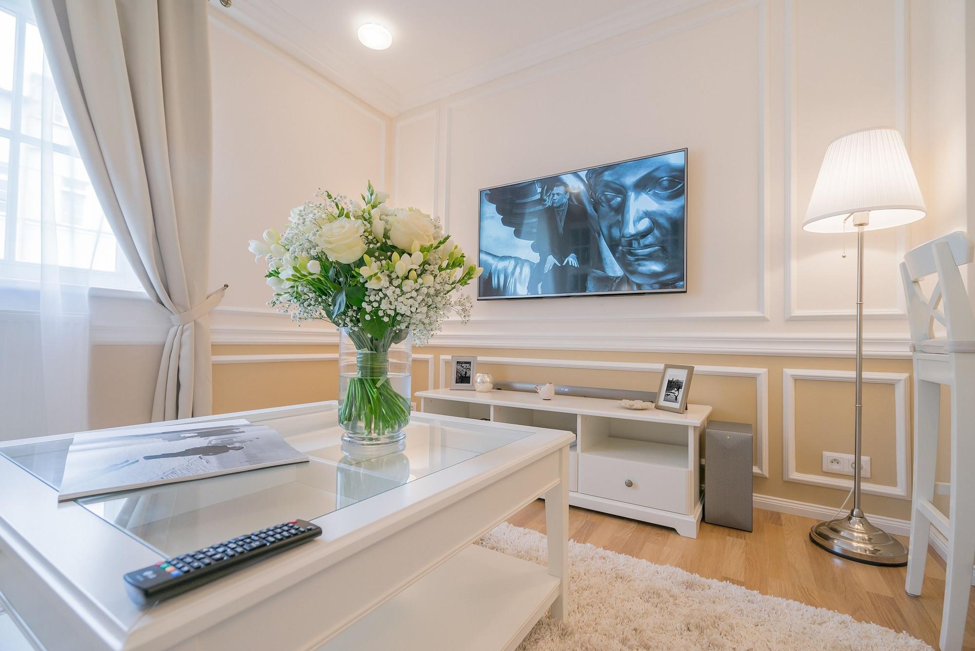 Revelton Suites Karlovy Vary Exterior foto