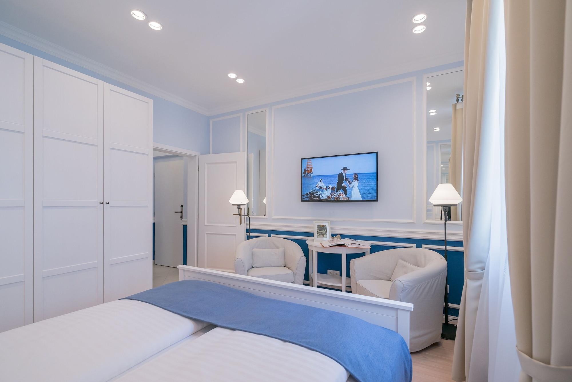 Revelton Suites Karlovy Vary Exterior foto